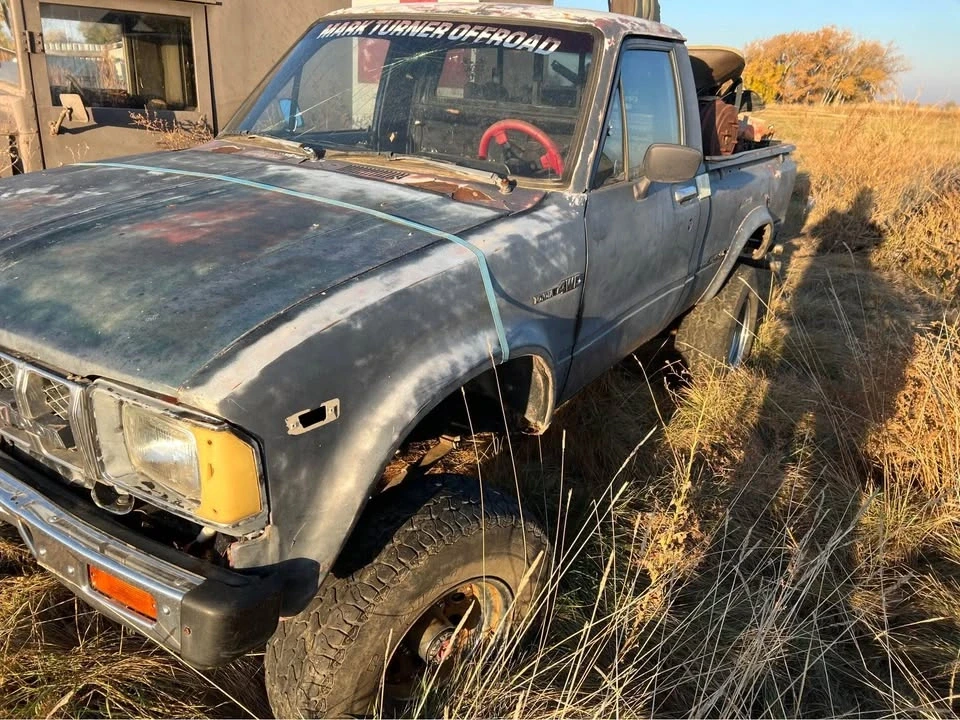 1983 Toyota Trekker - Image 5 of 5