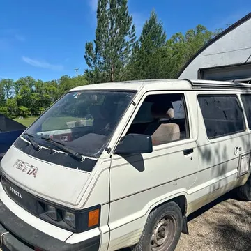 1983 Toyota Van Wagon