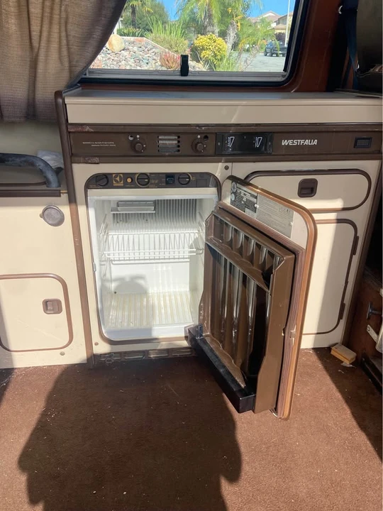 1983 Volkswagen Vanagon - Image 8 of 11
