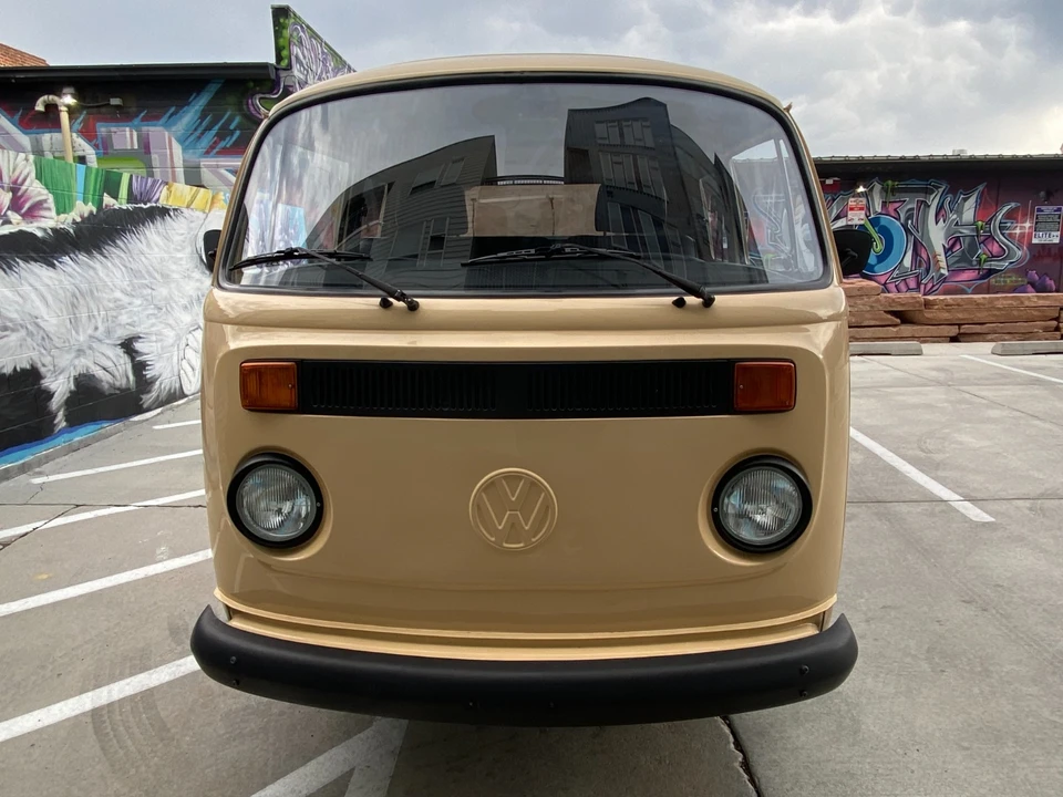 1983 Volkswagen Vanagon - Image 4 of 31