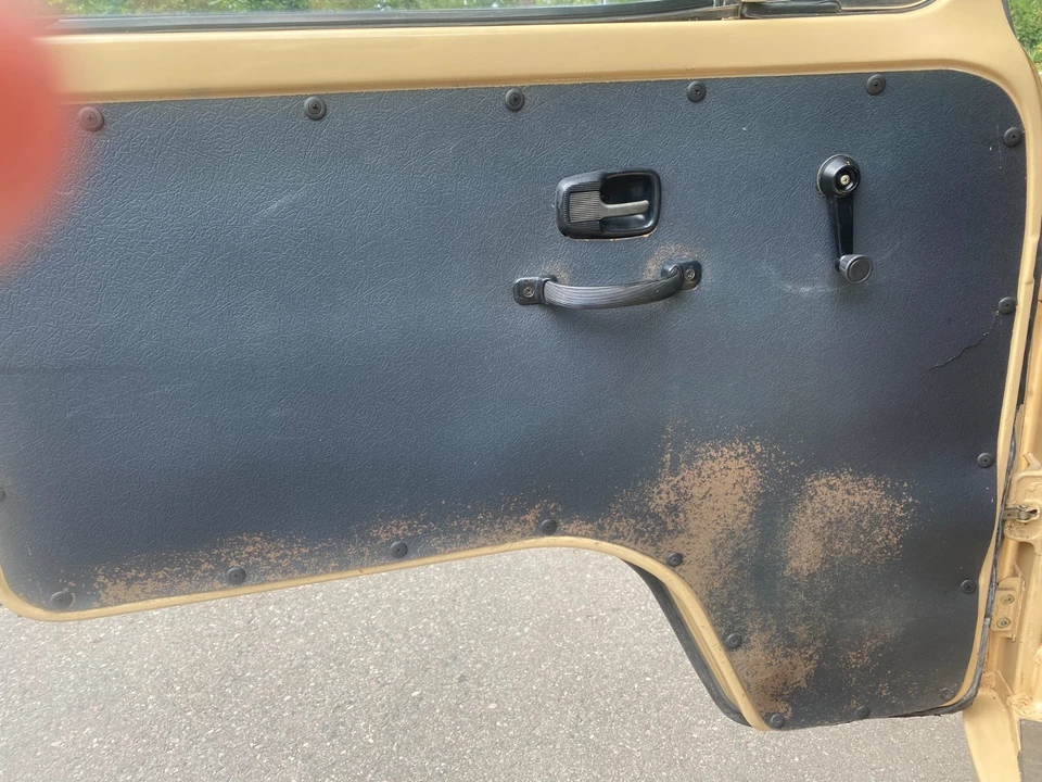 1983 Volkswagen Vanagon - Image 24 of 31
