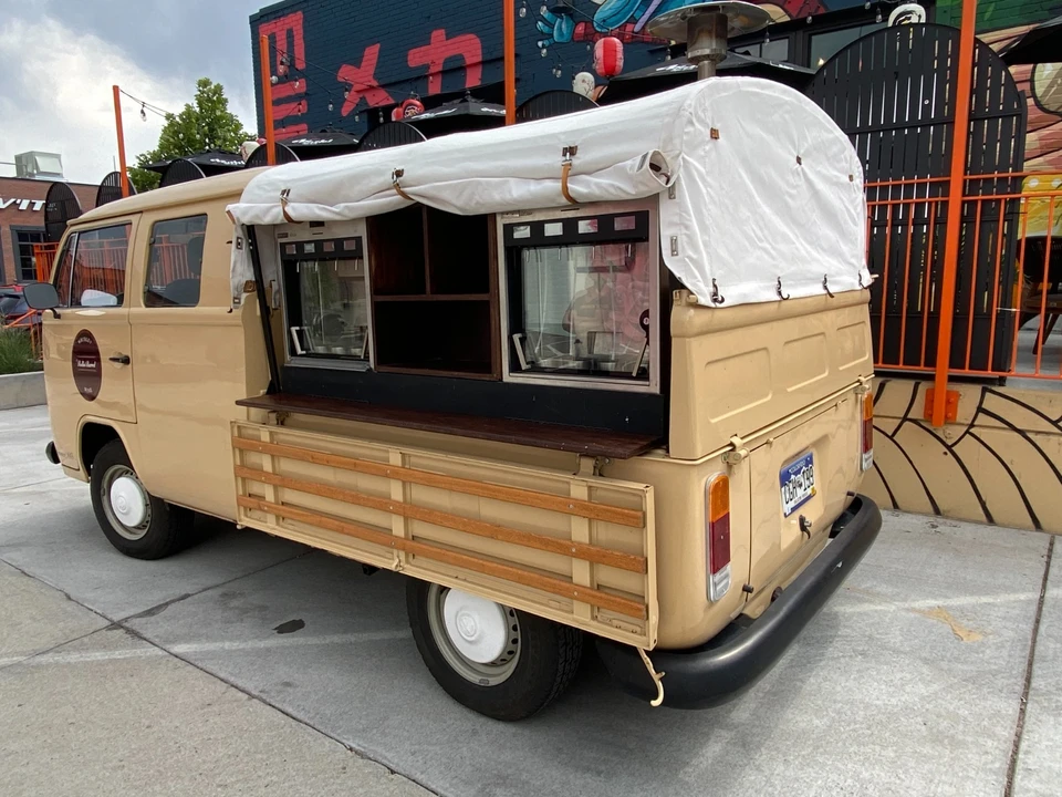 1983 Volkswagen Vanagon - Image 11 of 31