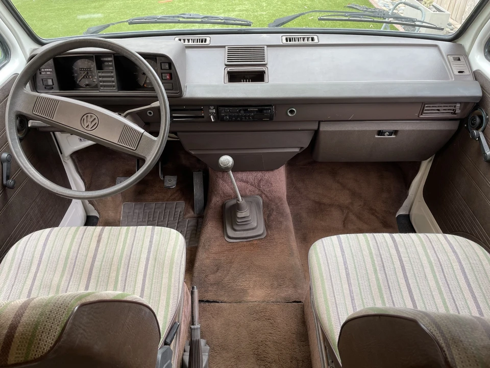 1983 Volkswagen Vanagon - Image 11 of 31