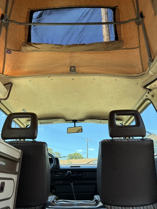 1983 Volkswagen Vanagon - Image 23 of 24