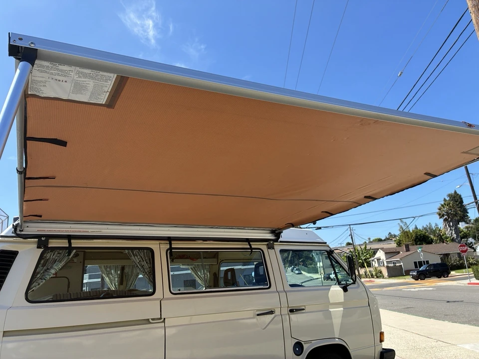 1983 Volkswagen Vanagon - Image 2 of 24