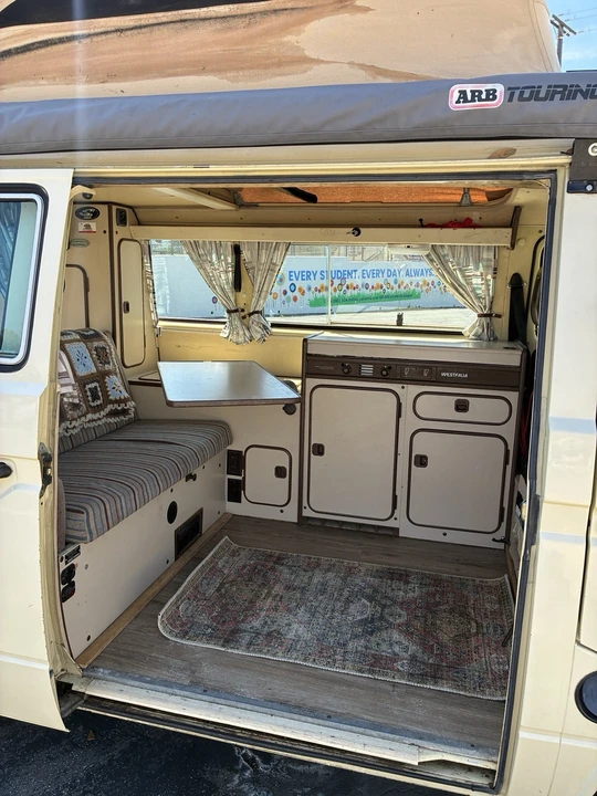 1983 Volkswagen Vanagon - Image 6 of 24