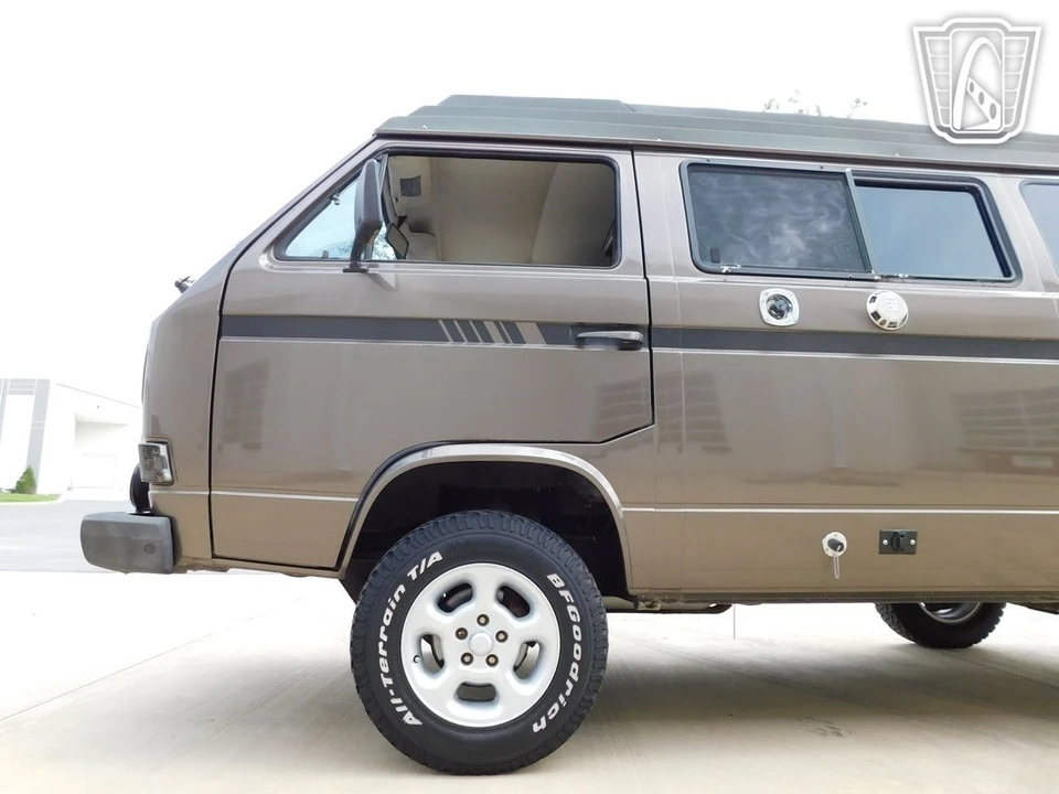 1983 Volkswagen Bay-Window Camper - Image 11 of 12