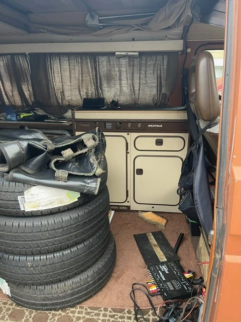 1983 Volkswagen EuroVan - Image 7 of 16