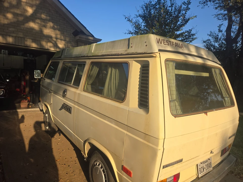 1983 Volkswagen Bay-Window Bus - Image 9 of 21