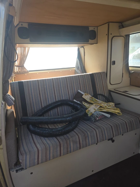 1983 Volkswagen Bay-Window Bus - Image 18 of 21