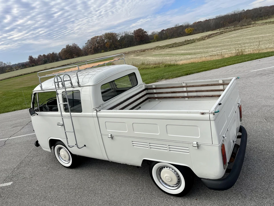 1983 Volkswagen Bay-Window Pickup - Image 13 of 31
