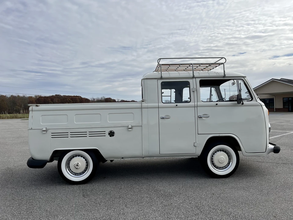 1983 Volkswagen Bay-Window Pickup - Image 22 of 31