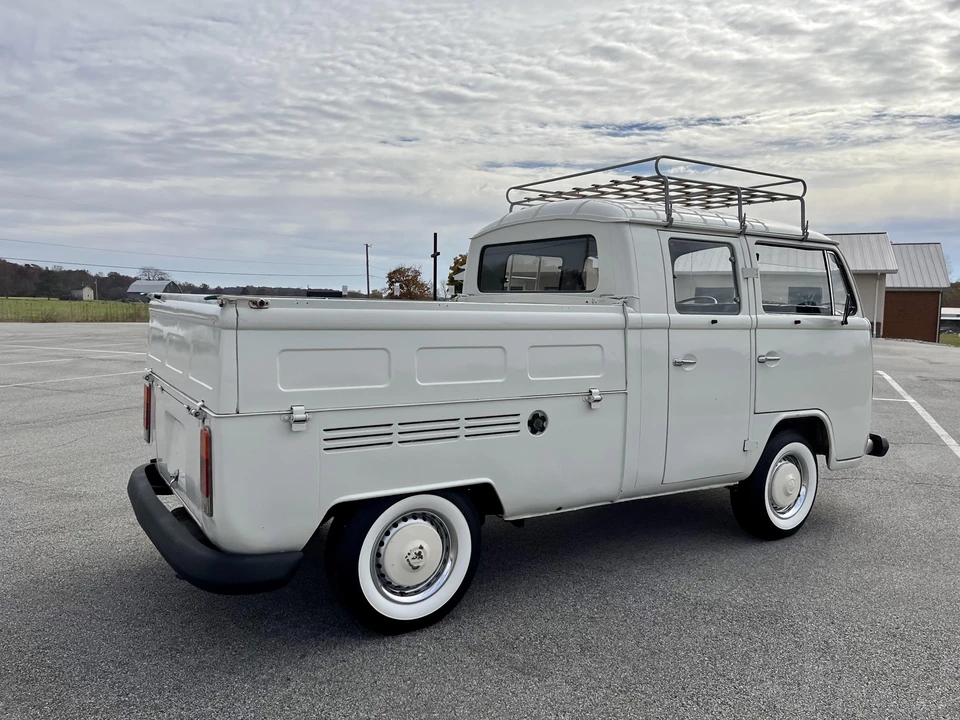1983 Volkswagen Bay-Window Pickup - Image 20 of 31