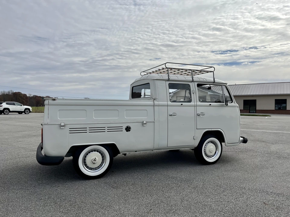 1983 Volkswagen Bay-Window Pickup - Image 21 of 31