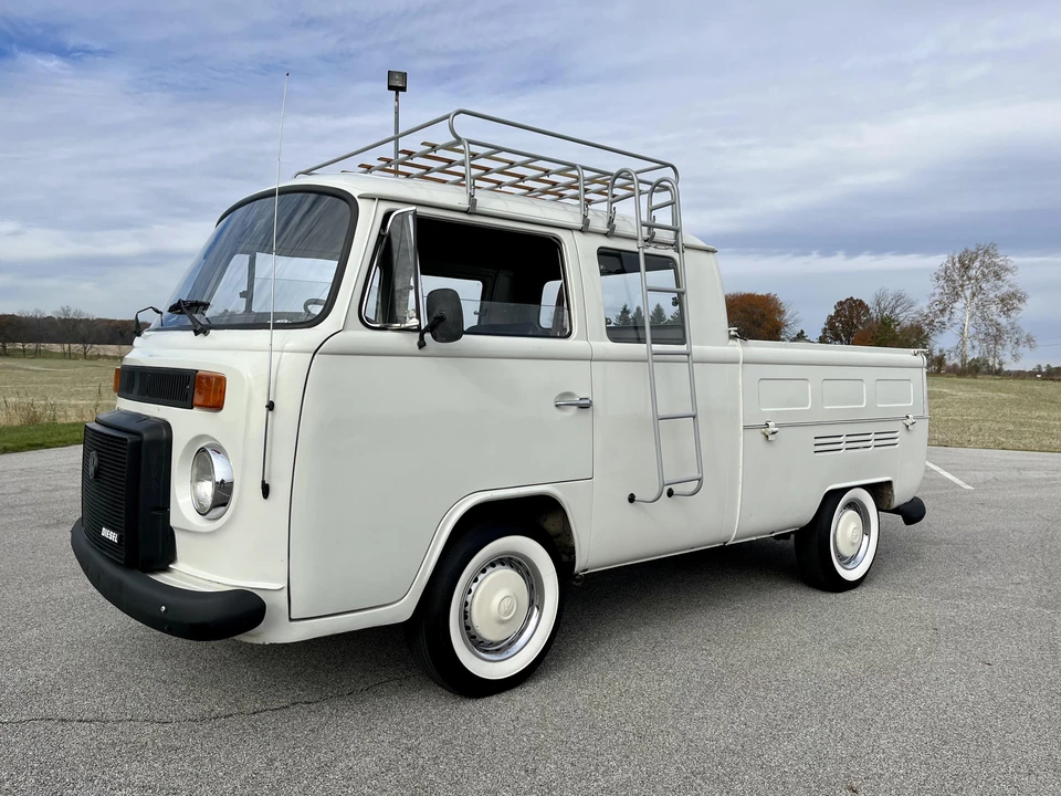 1983 Volkswagen Bay-Window Pickup - Image 10 of 31