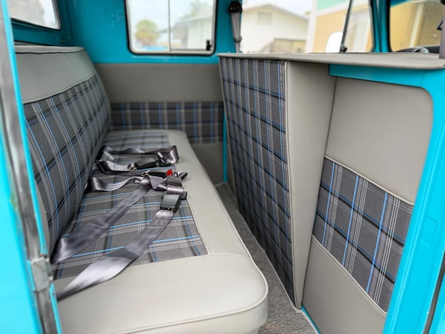 1983 Volkswagen Bay-Window Pickup - Image 9 of 10