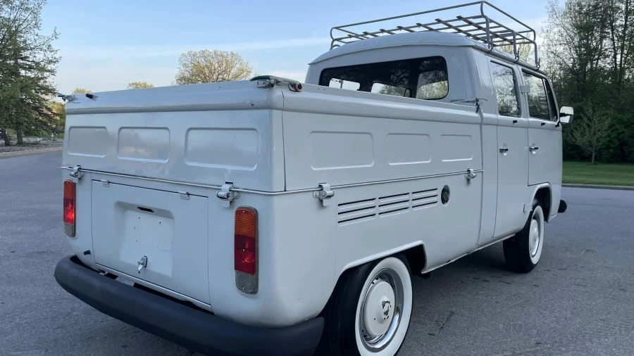 1983 Volkswagen Bay-Window Pickup - Image 3 of 9