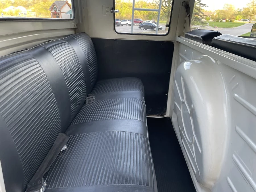 1983 Volkswagen Bay-Window Pickup - Image 9 of 9