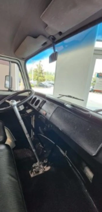 1983 Volkswagen Bay-Window Pickup - Image 11 of 15