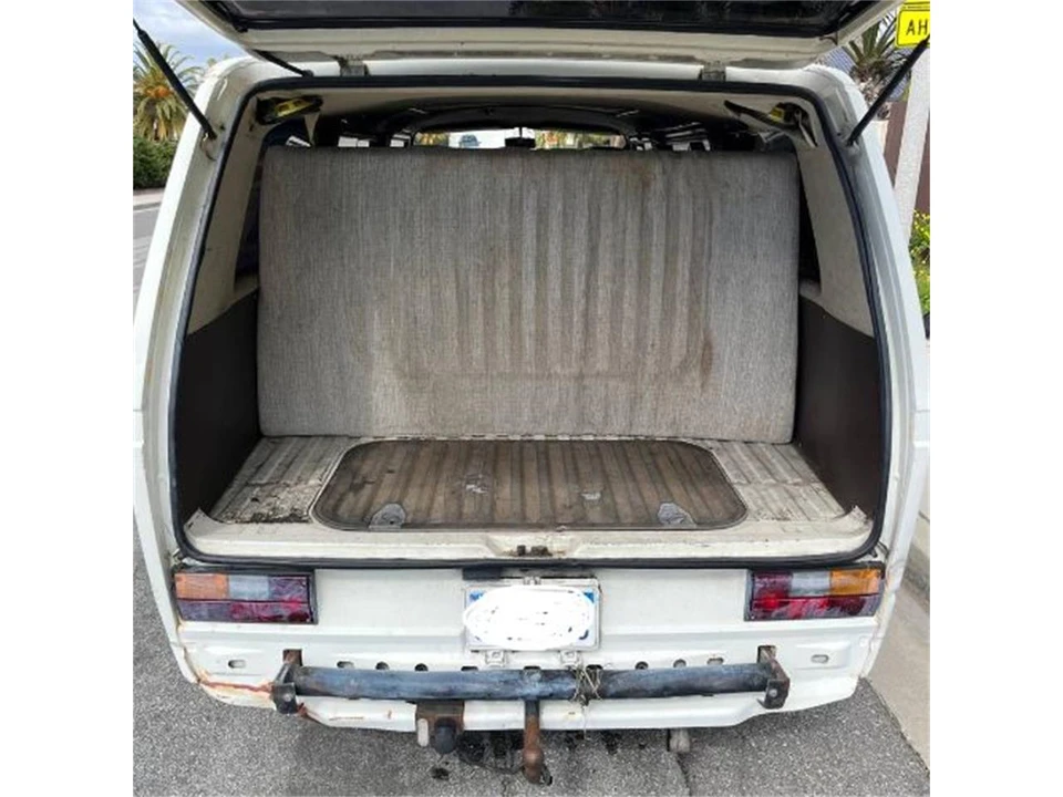 1983 Volkswagen Vanagon - Image 2 of 21