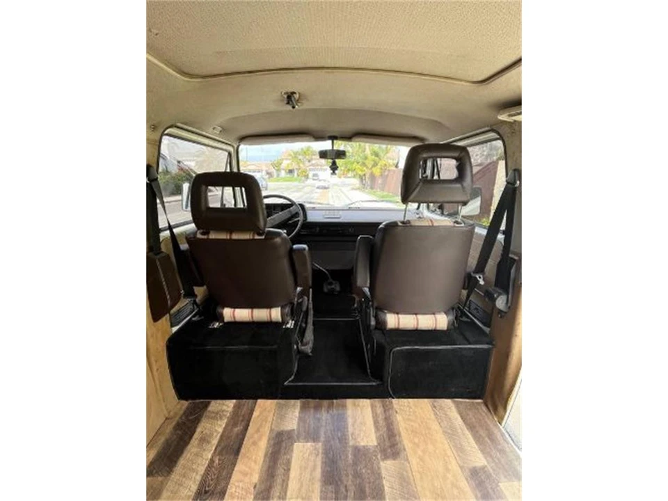 1983 Volkswagen Vanagon - Image 9 of 21