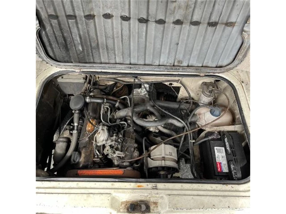 1983 Volkswagen Vanagon - Image 8 of 21