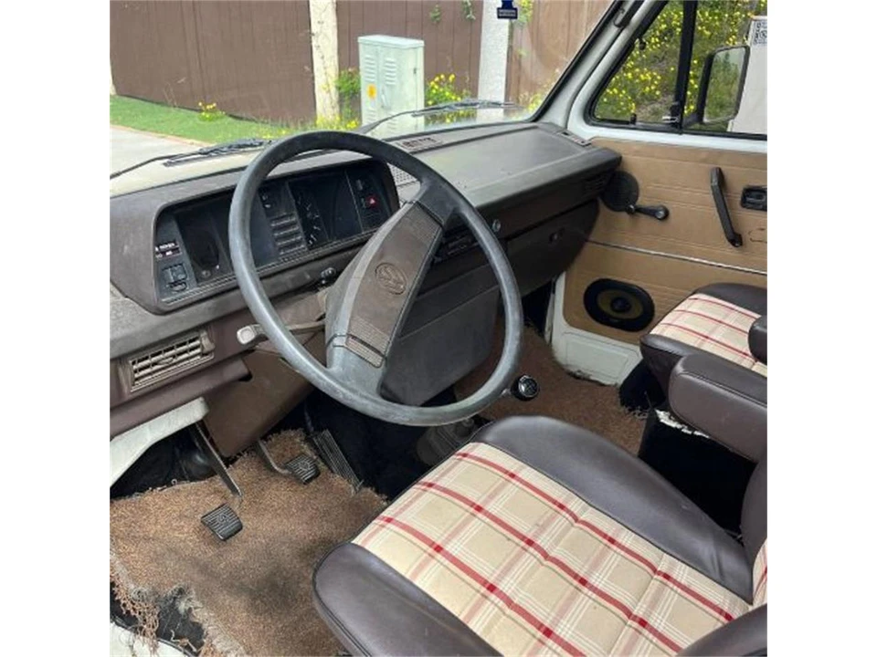 1983 Volkswagen Vanagon - Image 13 of 21