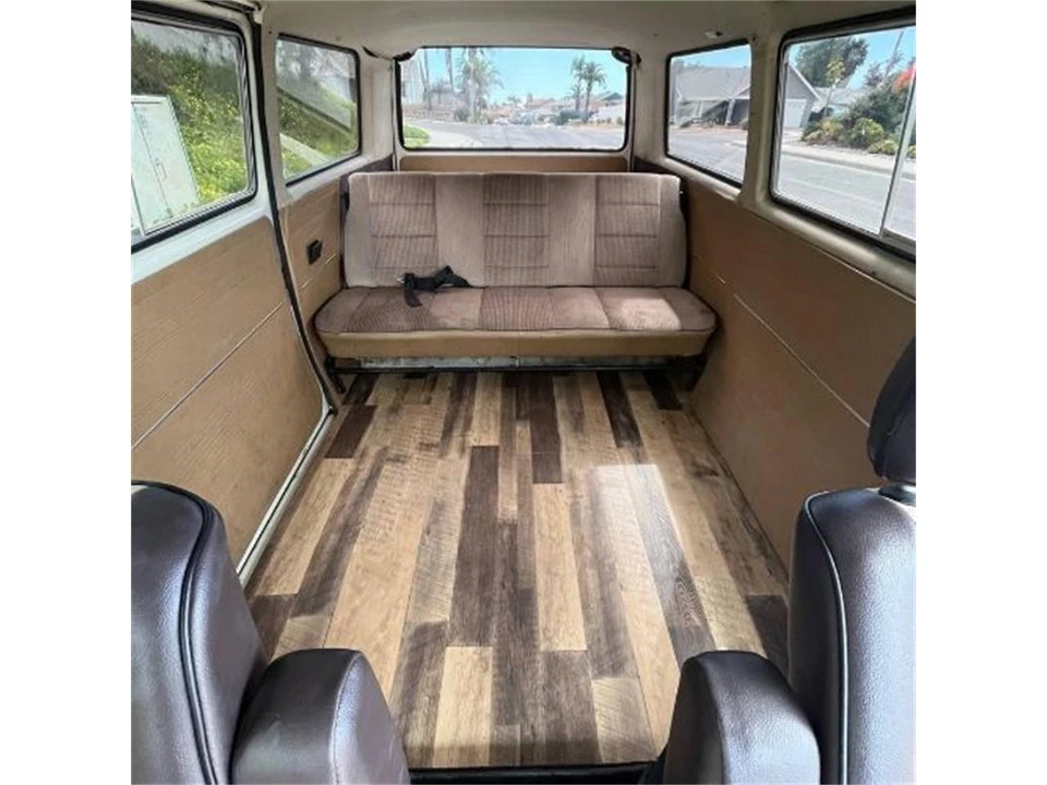 1983 Volkswagen Vanagon - Image 11 of 21