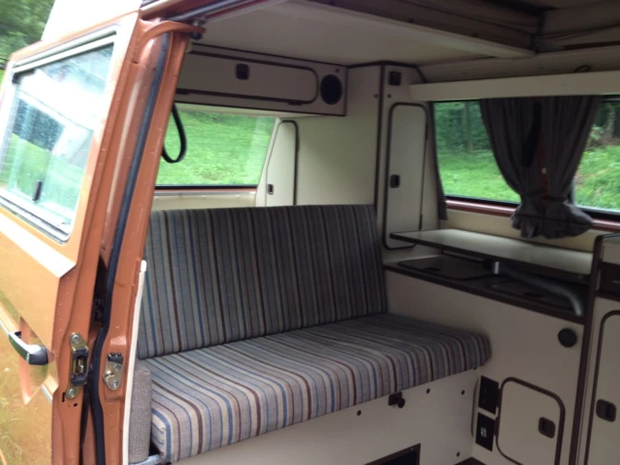 1983 Volkswagen EuroVan - Image 5 of 8