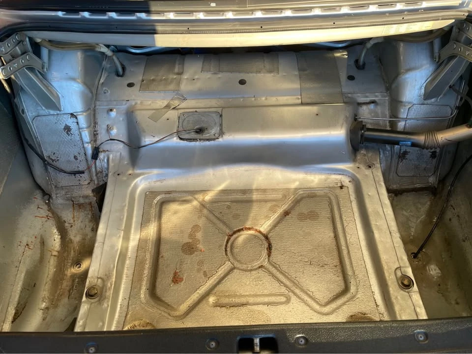 1983 Volvo 200 Series - Image 8 of 14