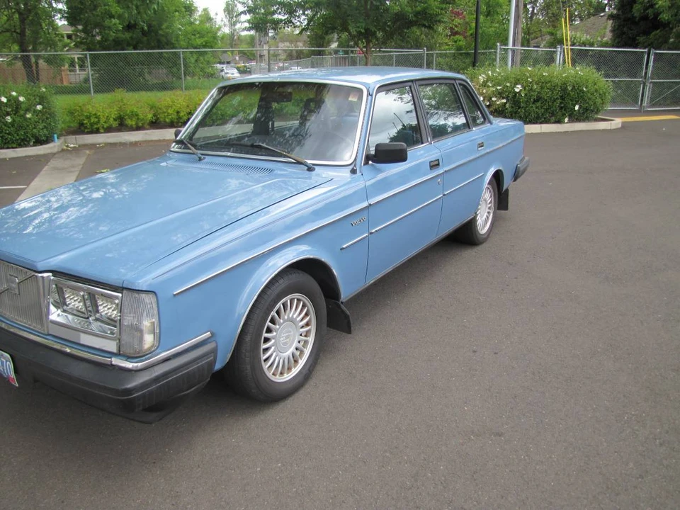1983 Volvo 200 Series - Image 5 of 18