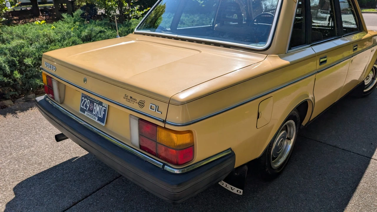 1983 Volvo 200 Series - Image 13 of 31