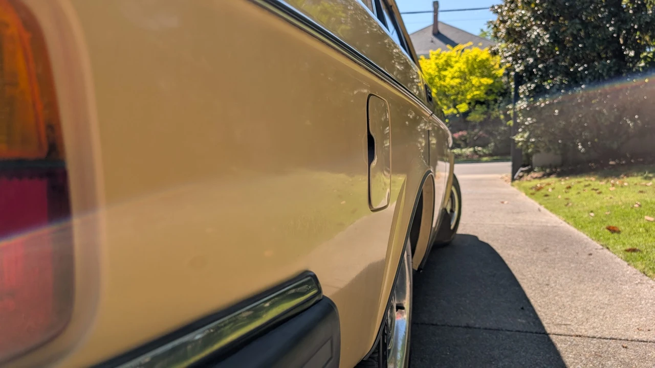 1983 Volvo 200 Series - Image 18 of 31