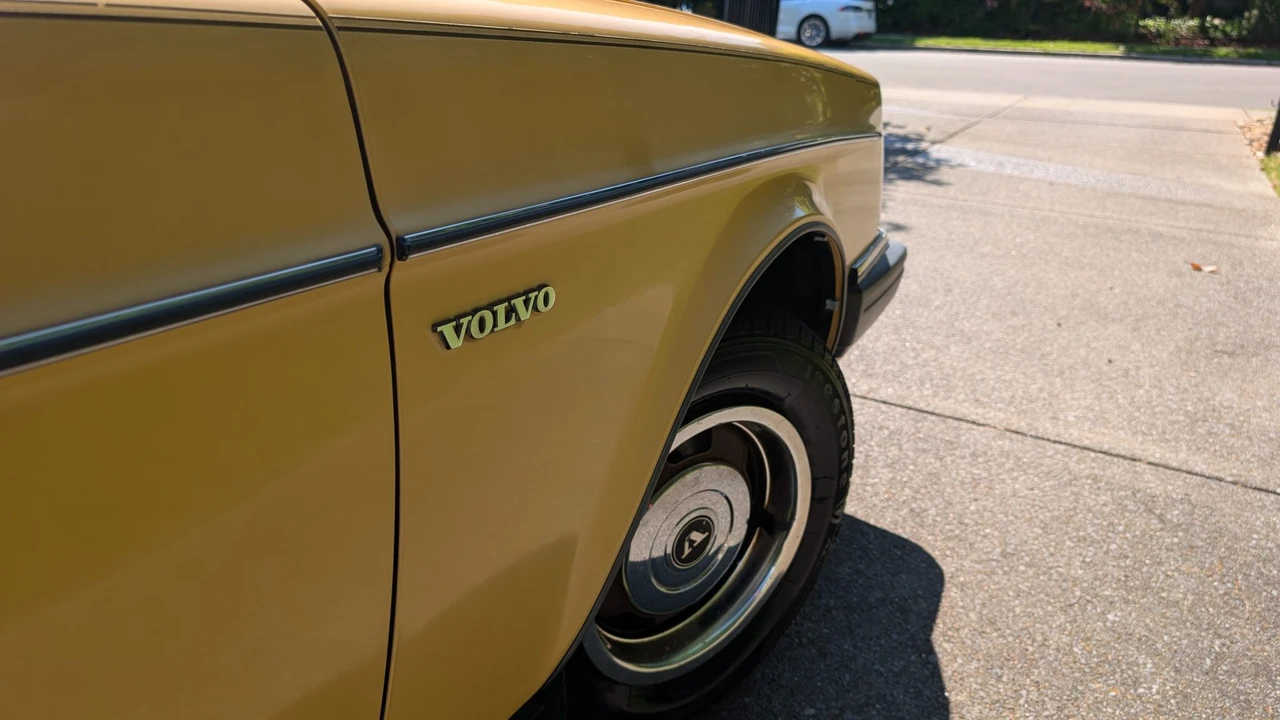 1983 Volvo 200 Series - Image 28 of 31