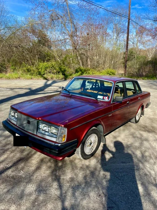 1983 Volvo 244 - Image 2 of 24