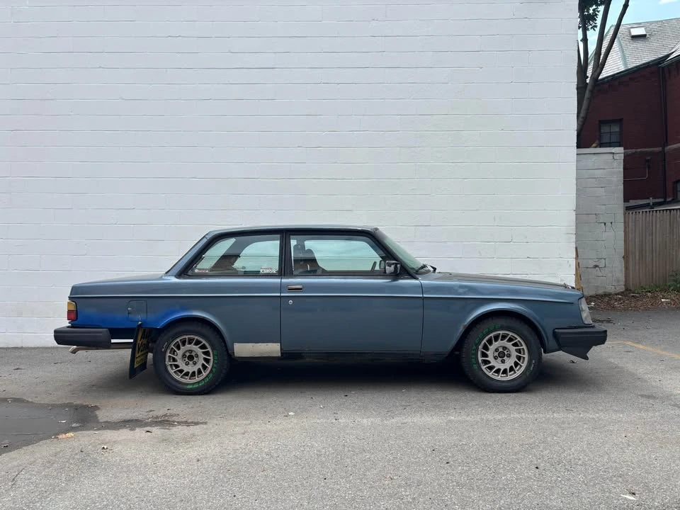1983 Volvo 244 - Image 4 of 14
