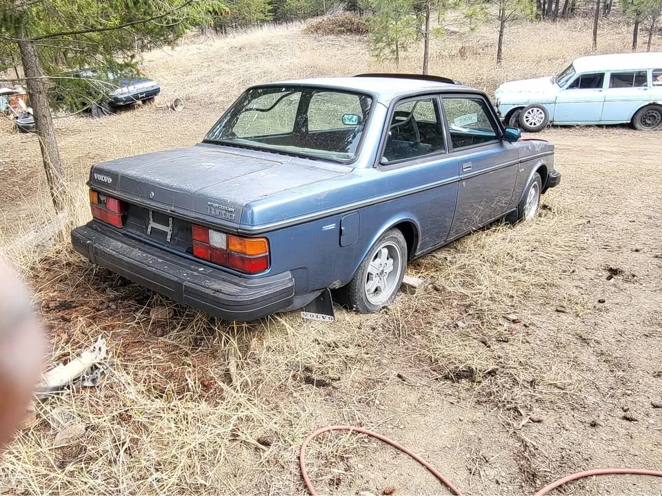 1983 Volvo 244 - Image 8 of 8