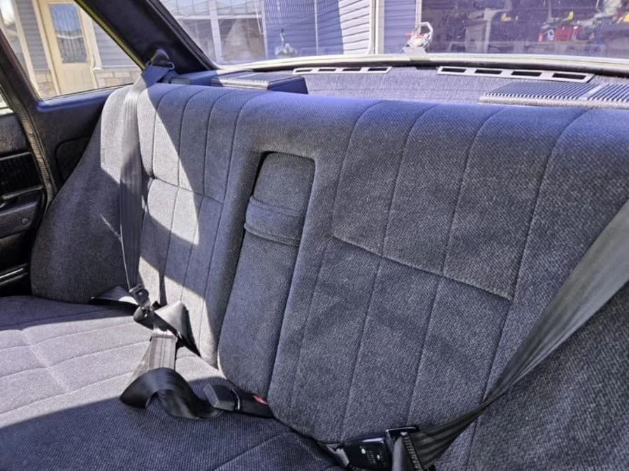 1983 Volvo 244 - Image 20 of 21