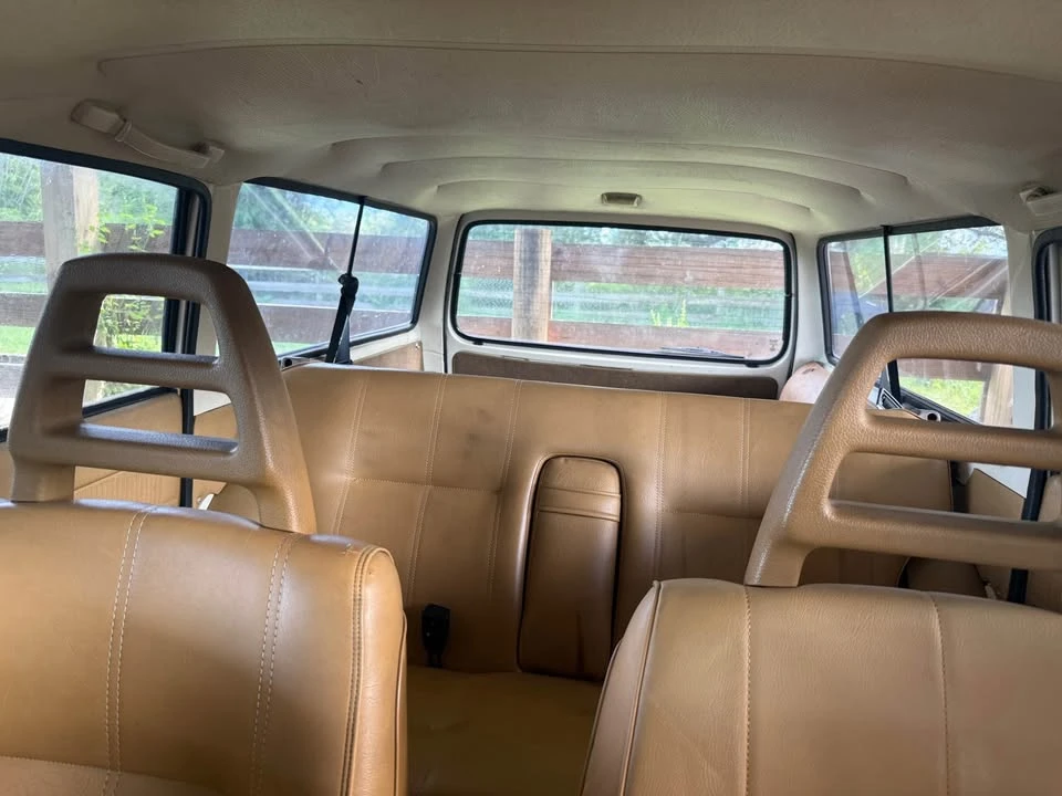1983 Volvo 245 - Image 7 of 10