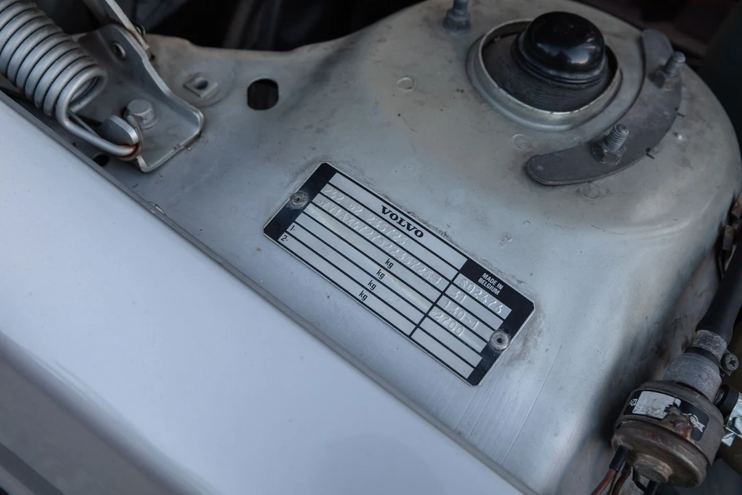 1983 Volvo 242 - Image 28 of 31