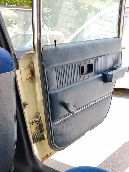 1983 Volvo 244 - Image 26 of 31