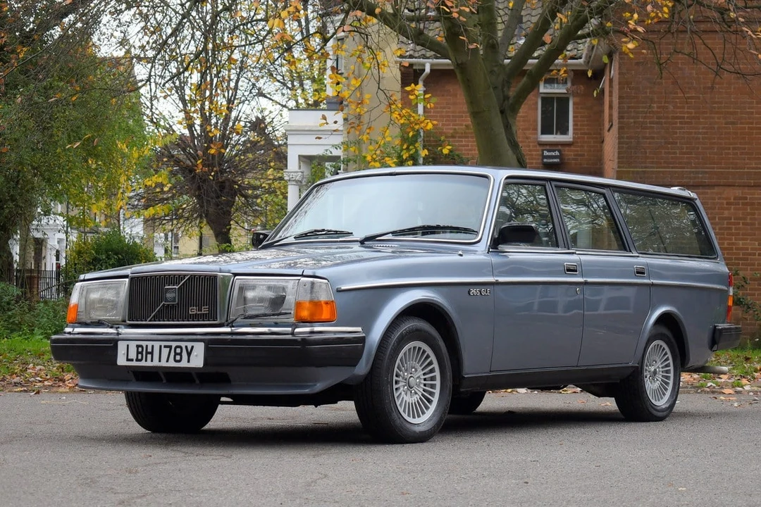 1983 Volvo 264 - Image 7 of 30