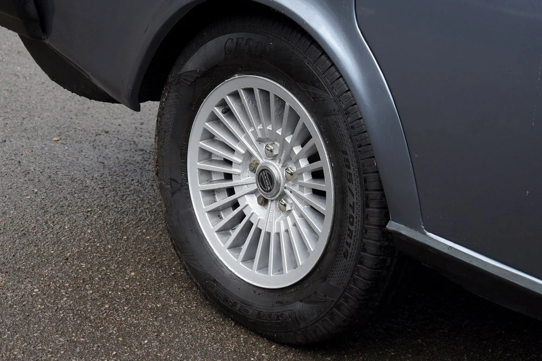 1983 Volvo 264 - Image 19 of 30