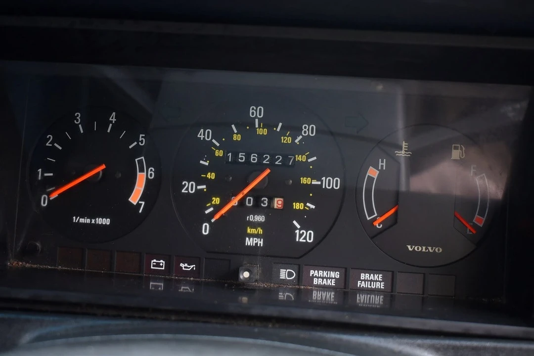 1983 Volvo 264 - Image 26 of 30