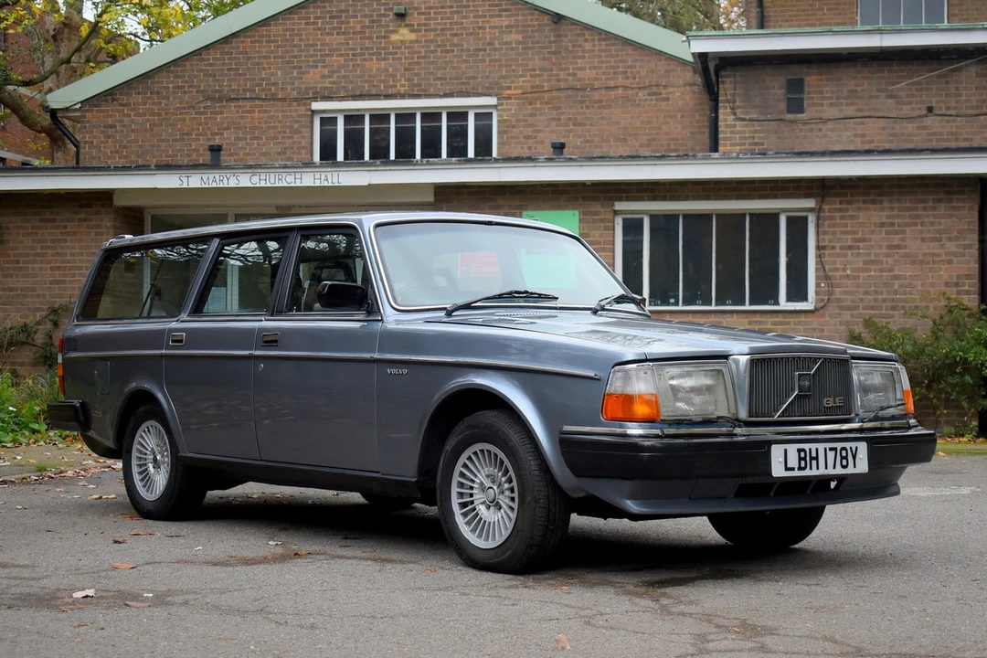 1983 Volvo 264 - Image 5 of 30