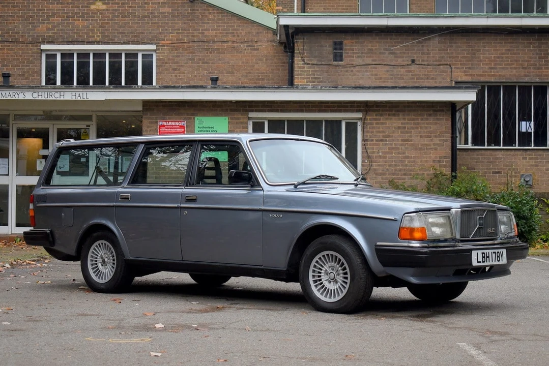 1983 Volvo 264 - Image 6 of 30