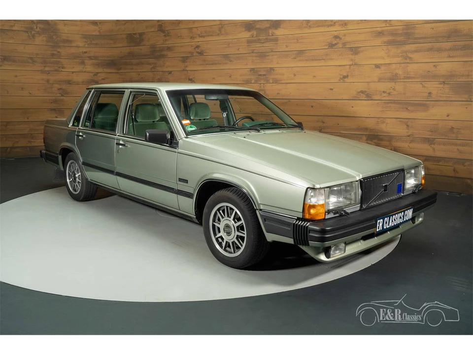 1983 Volvo 760 - Image 4 of 18