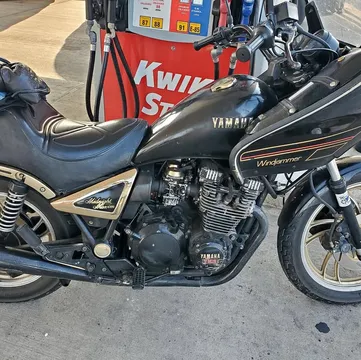 1983 Yamaha Midnight Maxim