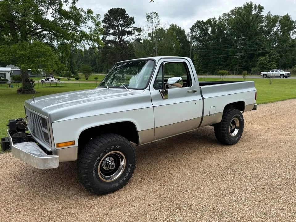 1983 GMC C/K 3rd Gen - Image 8 of 11