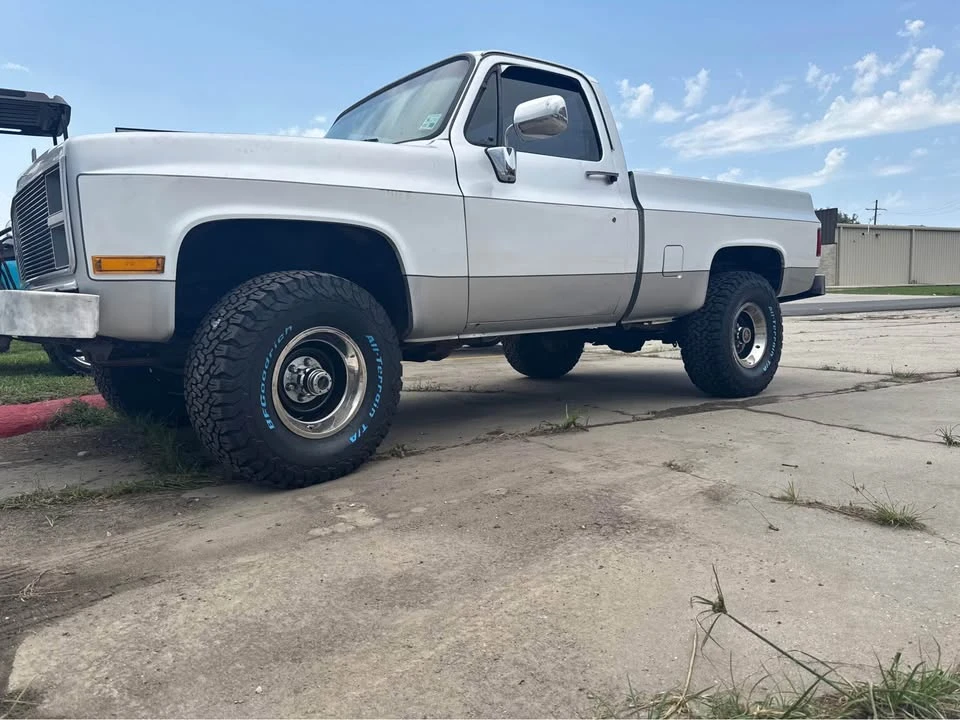 1983 GMC C/K 3rd Gen - Image 2 of 11